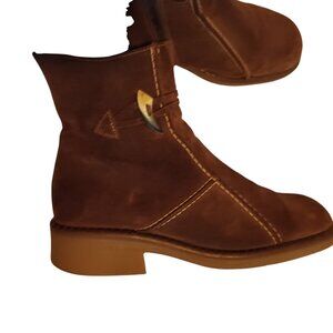 Womens Brown Suede Boots C lacanadienne Size 8